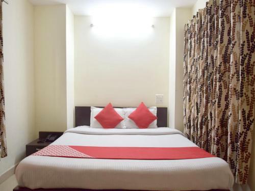 Hostal Oyo 10753 Hotel Triund Regency