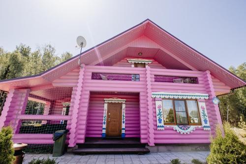 Eco-village Uhnovgrad