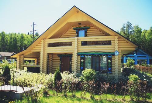 Eco-village Uhnovgrad
