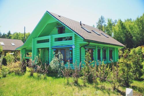 Eco-village Uhnovgrad