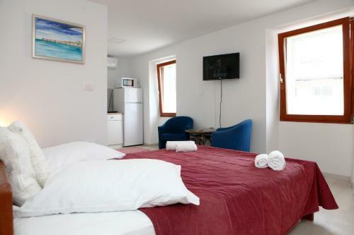 Premium Location Studio Apartment Mma1