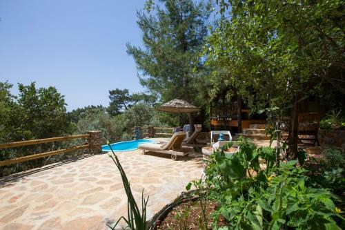 Kuyucak Villa Sleeps 2 Pool Air Con Wifi