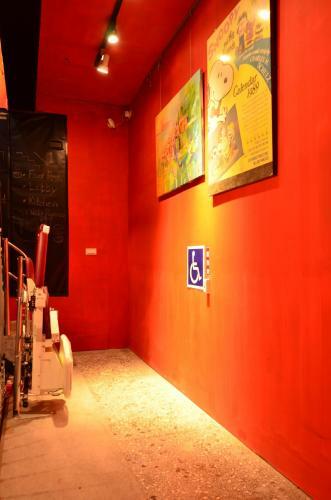 Hostel Of Rising Sun