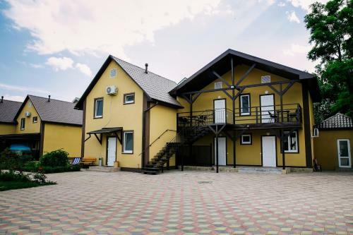 Villa- Azov