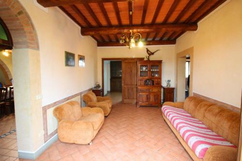 Selvanelli Villa Sleeps 14 Pool Wifi