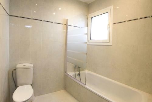 Les Cabanyes Villa Sleeps 6 Pool Wifi