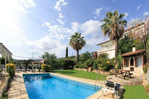 Les Cabanyes Villa Sleeps 6 Pool Wifi