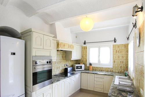 Les Cabanyes Villa Sleeps 6 Pool Wifi