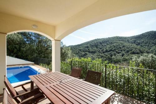 Les Cabanyes Villa Sleeps 10 Pool Wifi