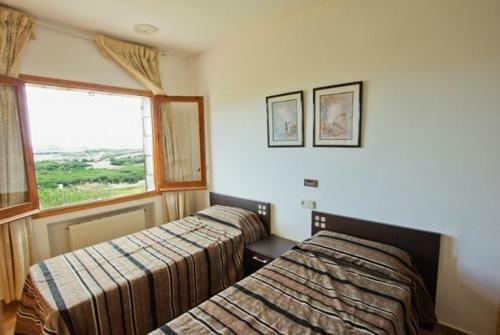 Les Cabanyes Villa Sleeps 8 Pool Wifi