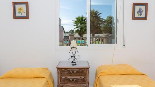 Lloret De Mar Villa Sleeps 6