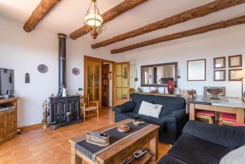 Lloret De Mar Villa Sleeps 8 Pool Wifi