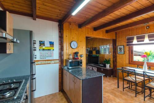 Macanet De La Selva Villa Sleeps 6 Pool Wifi