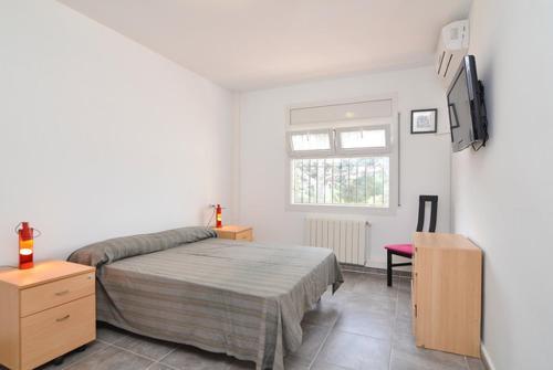 Lloret de Mar Villa Sleeps 10 Pool Air Con Wifi