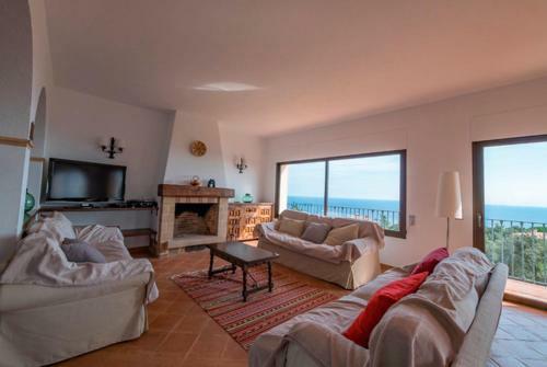 Platja D'aro Villa Sleeps 8 Pool Wifi