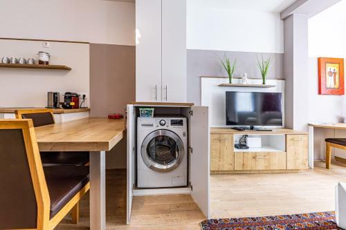 Apartment Oper - Contactless Check In