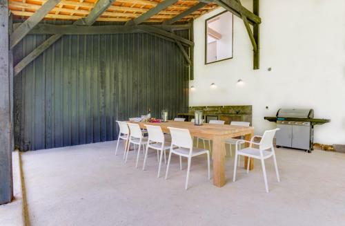 Saint-avit-senieur Villa Sleeps 12 Pool Wifi