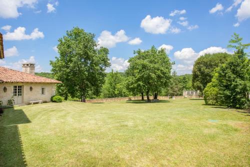 Vieux-mareuil Villa Sleeps 12 Pool Wifi