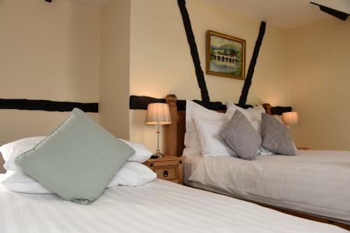 The Llanelwedd Arms Hotel