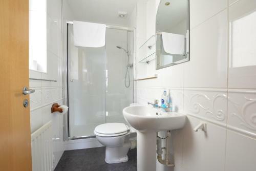 Apartamentos Holyrood Park - Carparking Included!