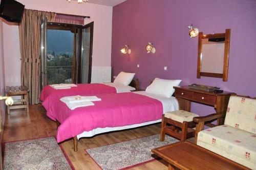 Hostal Guesthouse Kastania