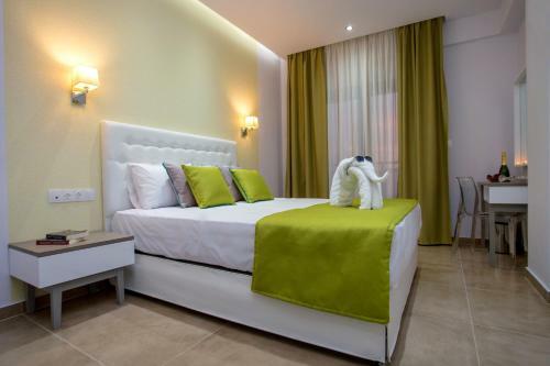 Patiras Deluxe B&B