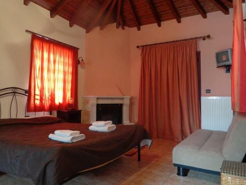 Hostal Alonaki Guesthouse