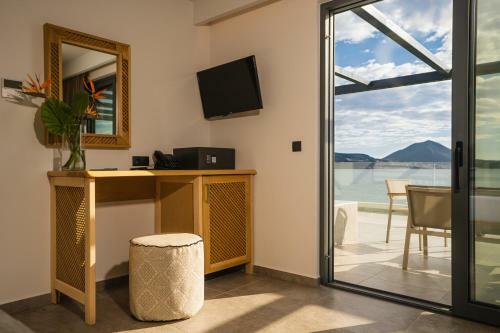 Hotel Zoe Seaside Resort