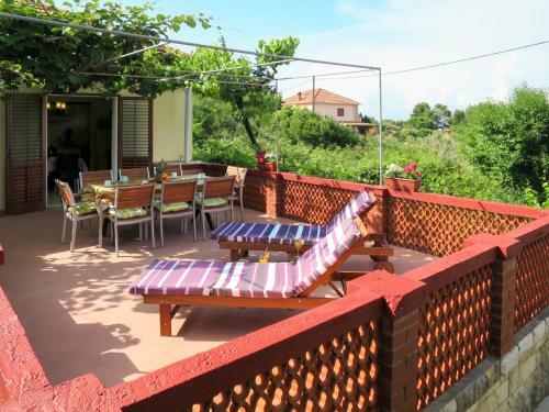 Holiday Home Bero - Ugl505