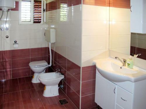 Holiday Home Bero - Ugl505