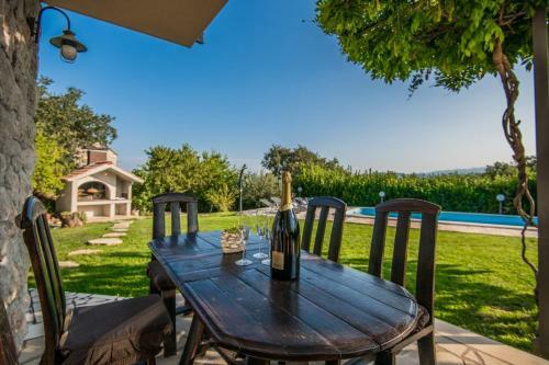 Villa Kolovrat In Imotski, Private Pool