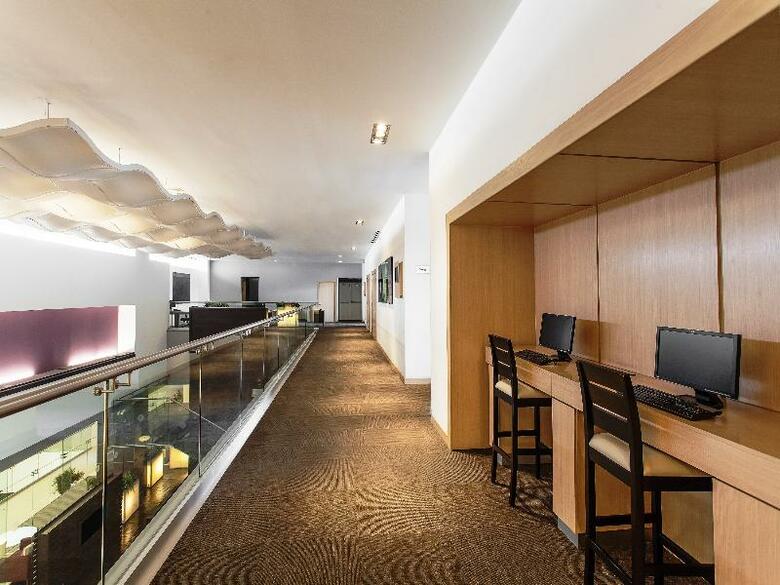 Hotel NH Mexico City Valle Dorado