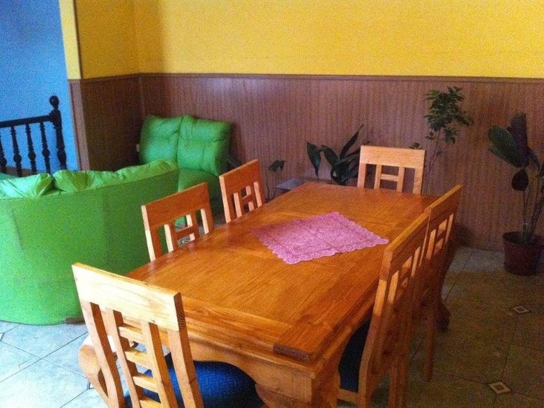 Hostal Tricontinental