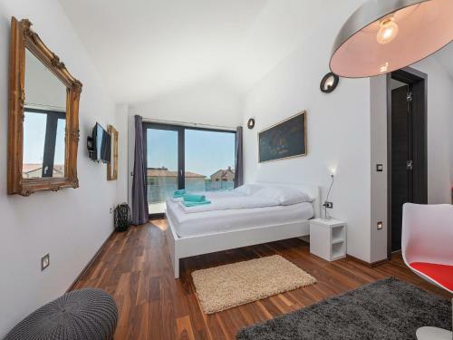 Luxury Villa With Private Pool In Labinci