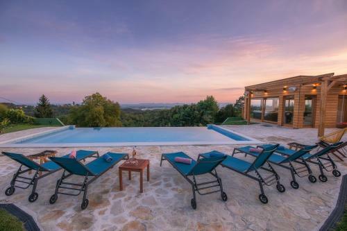 Gran Vista Holiday Home