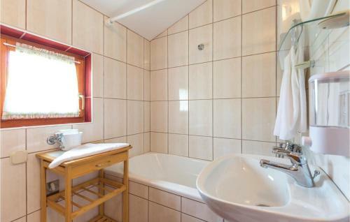 Holiday Home Katuni 05