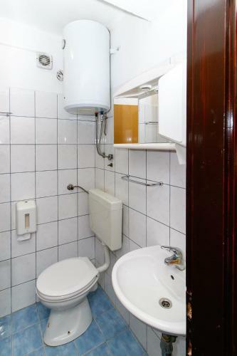 Motel "tri Lovca"