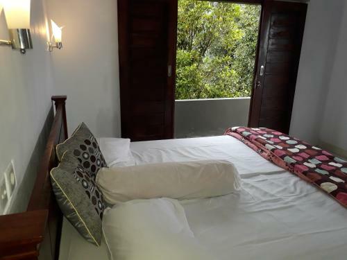 Hostal Sugi Gede Homestay