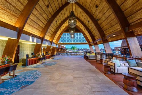 Hotel Fiji Marriott Resort Momi Bay