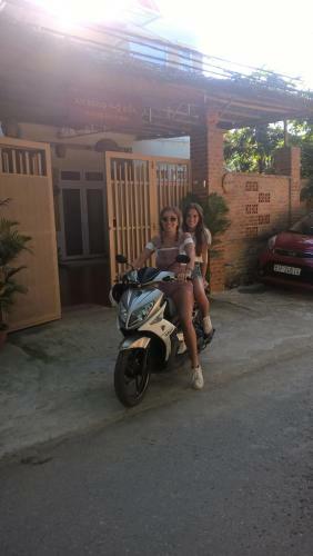 Bed & Breakfast An Bang Beach Town Homestay