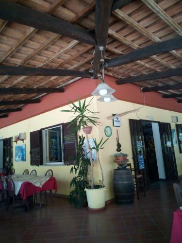 Hostal Europa Rooms And Restaurant