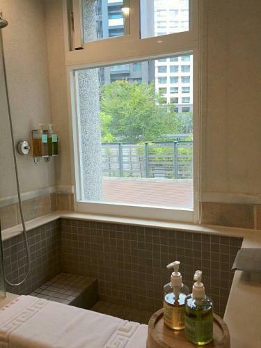 Hua Ge Hot Spring Hotel