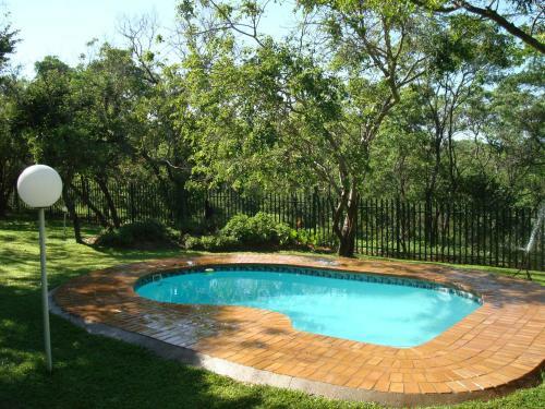 Lodge Shakati Private Game Reserve