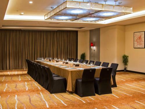 Hotel Le Meridien Dhaka