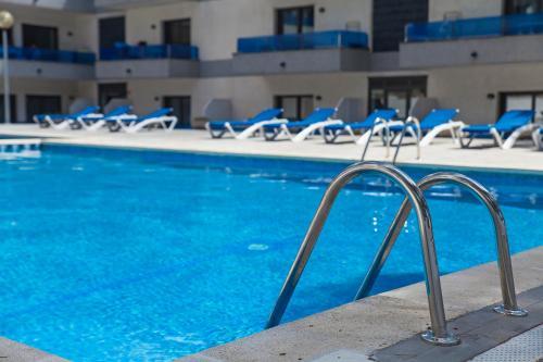 Rvhotels Apartamentos Treumal Park