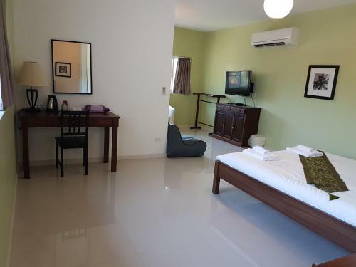 Hotel The Hillside Pranburi Resort