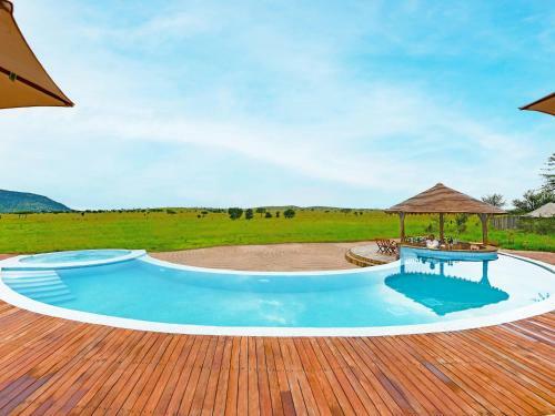 Lodge One Nature Nyaruswiga Serengeti
