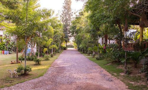 Hotel Pranburi Cabana Resort