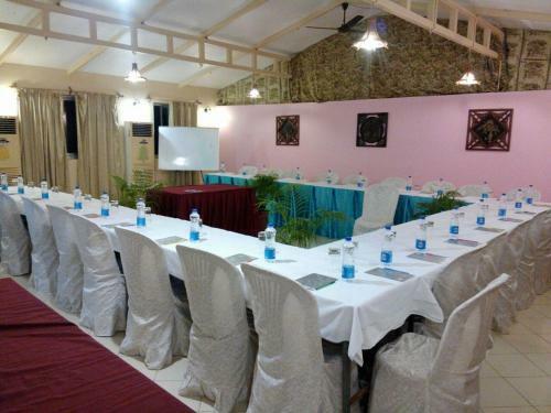 Hotel Lotus Beach Resort