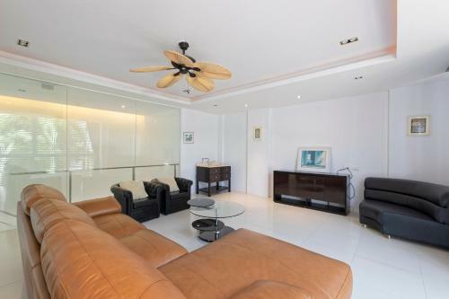 Villa The Lantern Marina Residences Phuket
